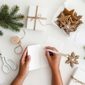 Stay organized and prepared for every holiday with this super helpful guide. Your holiday organization starts here.